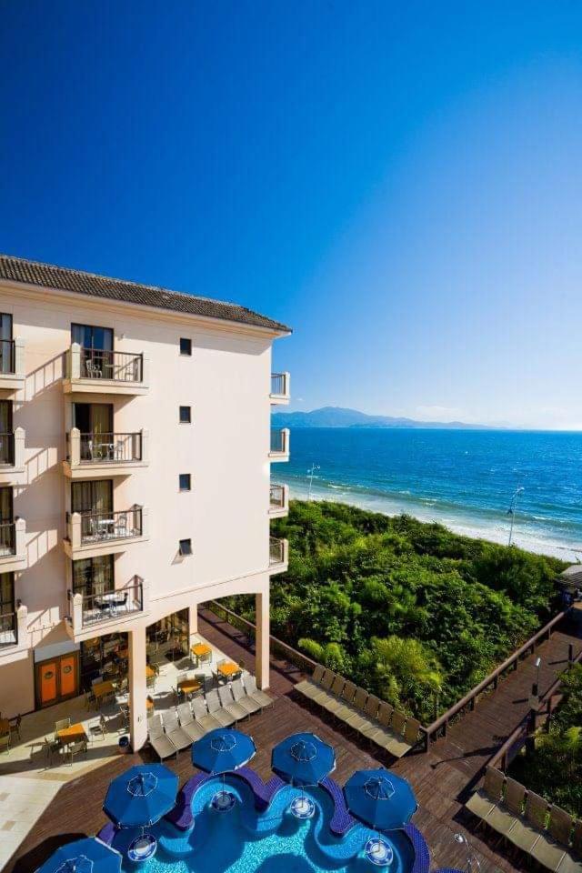 Apto Pes Na Areia Em Hotel Jurere Beach Jurere Internacional Флоріанополіс Екстер'єр фото