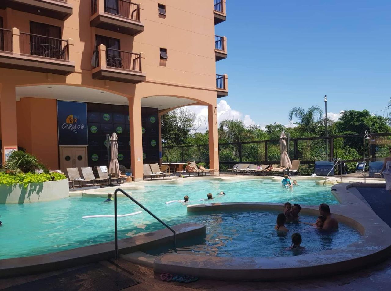 Apto Pes Na Areia Em Hotel Jurere Beach Jurere Internacional Флоріанополіс Екстер'єр фото