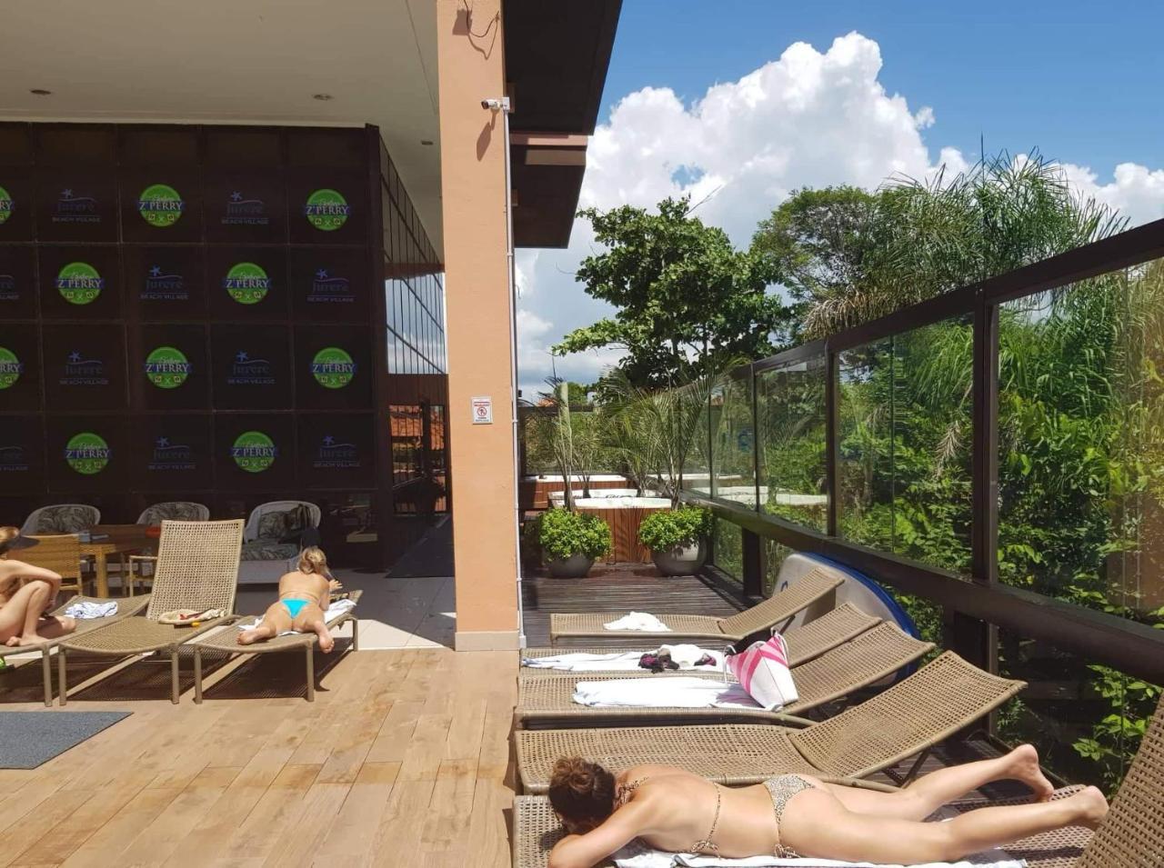 Apto Pes Na Areia Em Hotel Jurere Beach Jurere Internacional Флоріанополіс Екстер'єр фото
